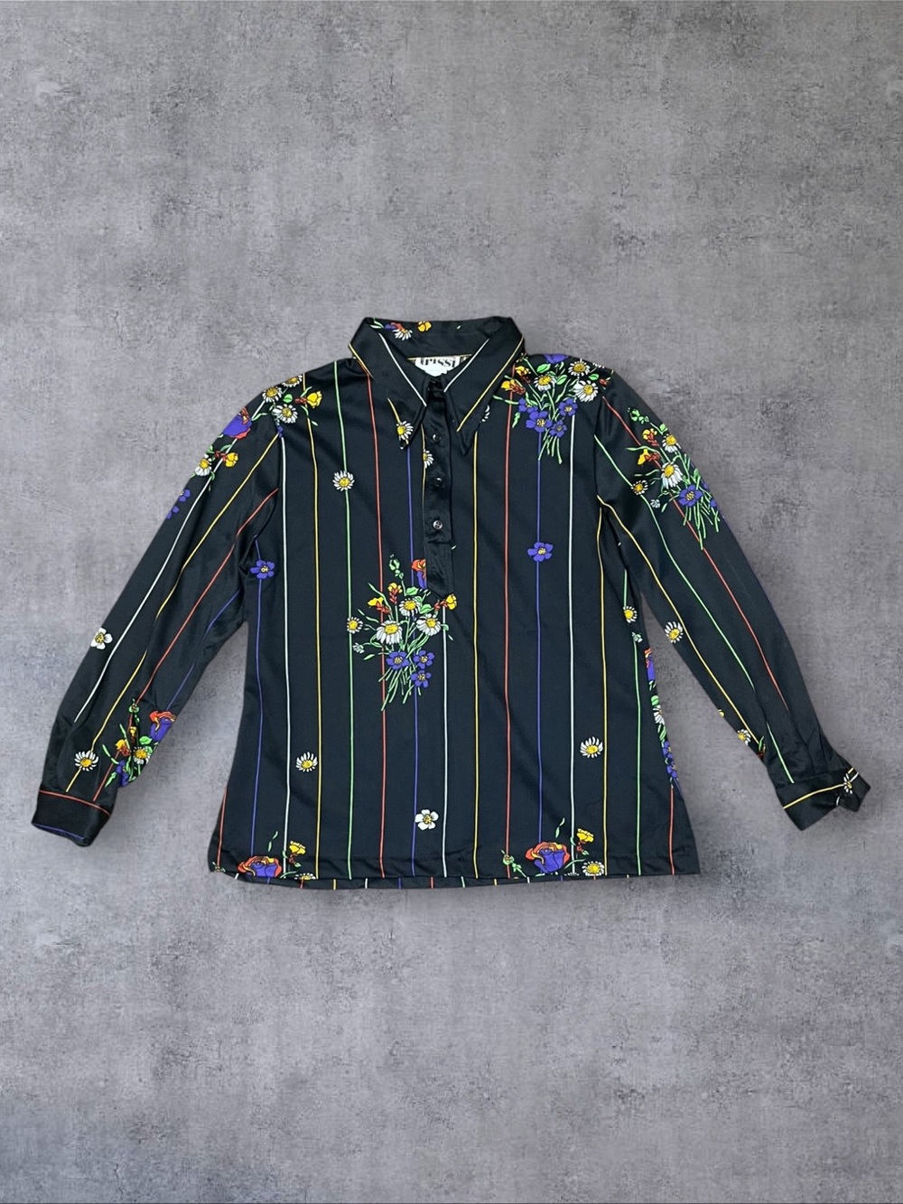 Vintage 70s NWT Deadstock Trissi Sz L Black Floral Quarter Button Blouse